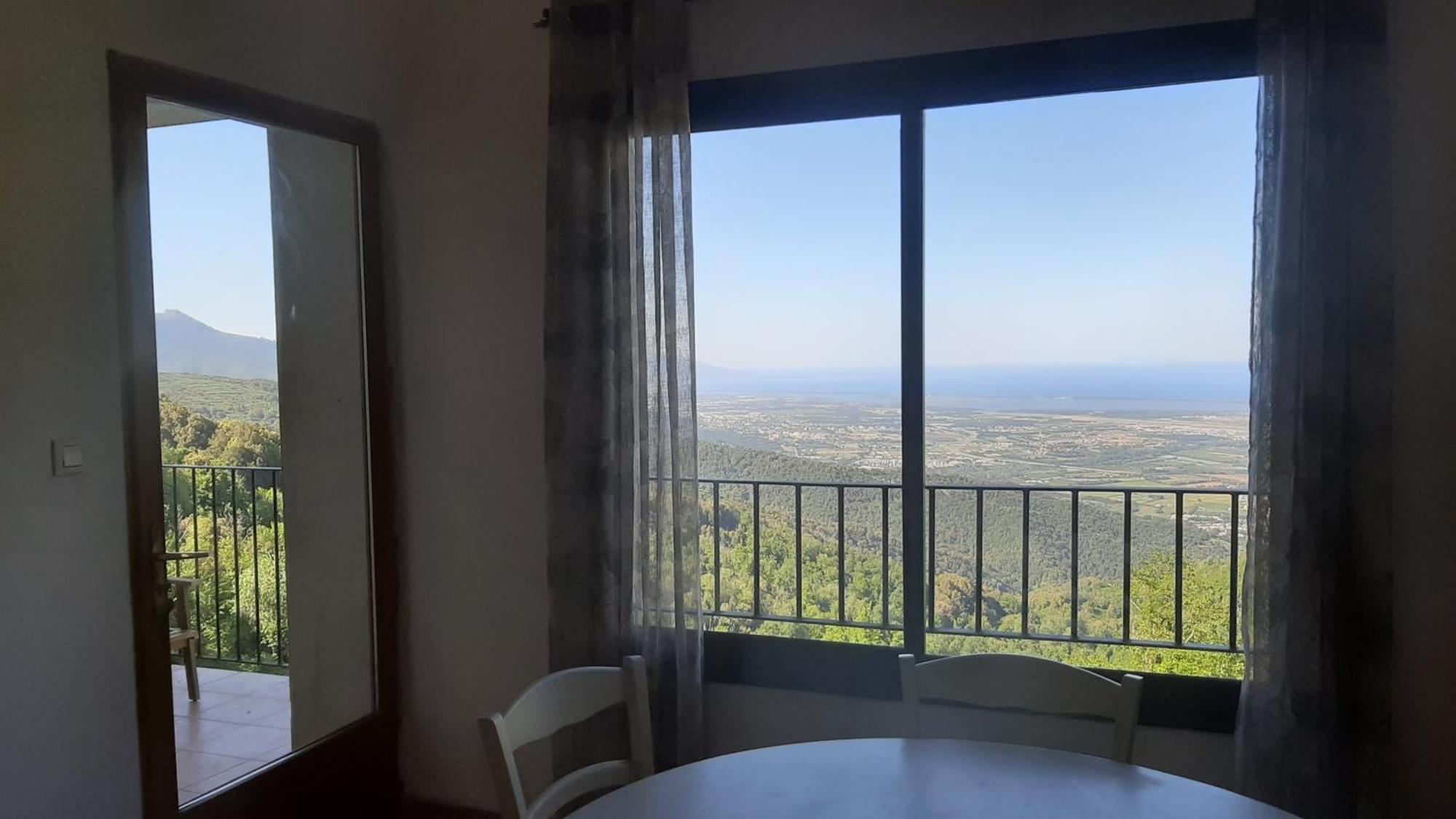 Gite La Fontaine Corse Loreto-di-Casinca 部屋 写真