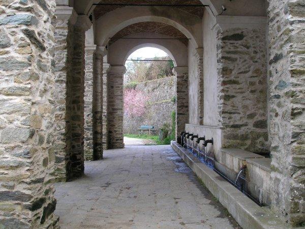 Gite La Fontaine Corse Loreto-di-Casinca 部屋 写真